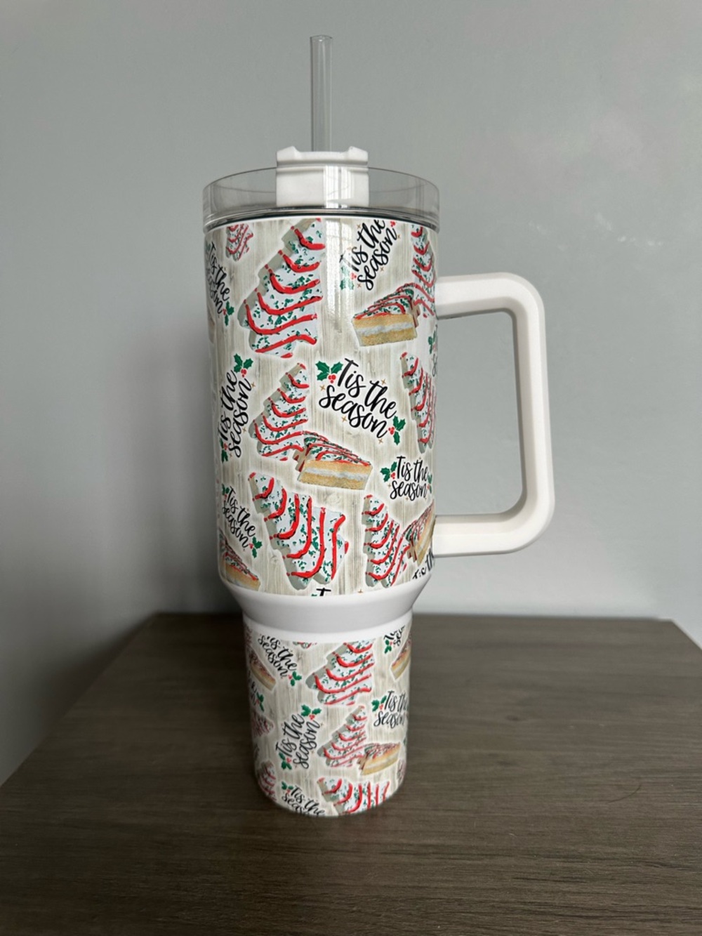 NWOT Holiday 'Tis The Season 40 oz Tumbler